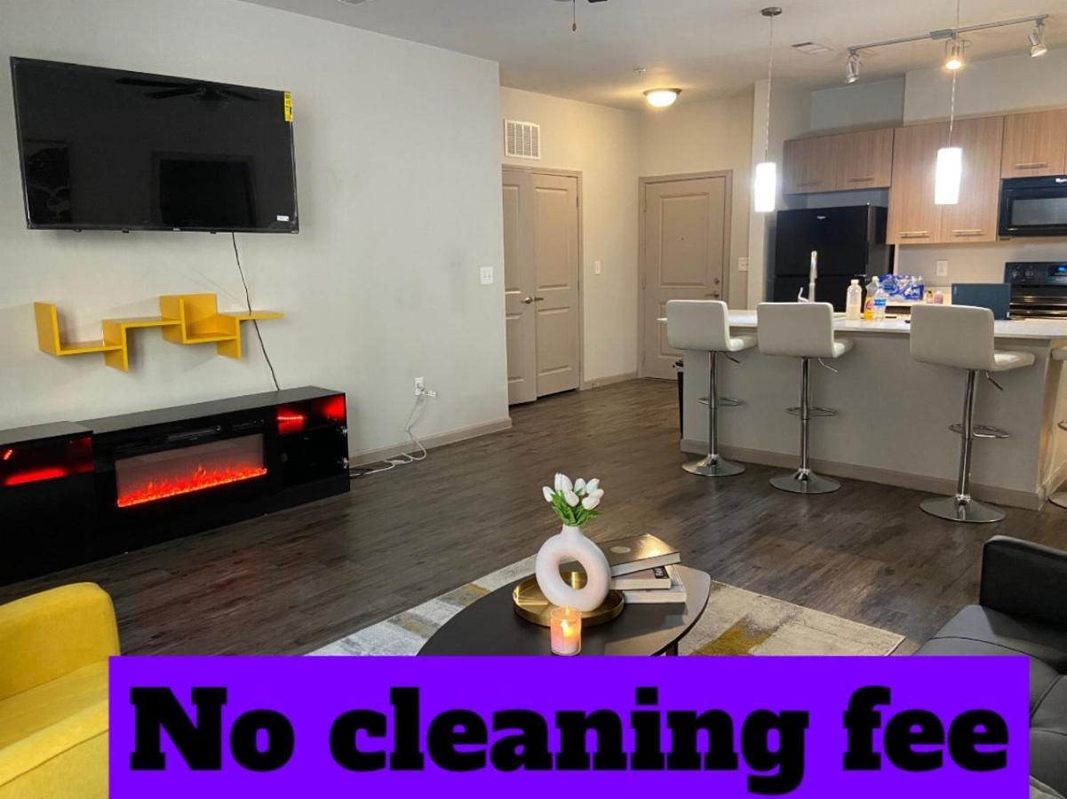 Downtown Luxury With Free Parking Space Oklahoma City